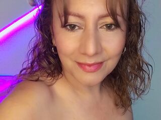 AmalGonzalez's Sexual live cam interactions Profile Image