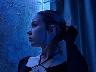 HildGarrett's XLoveCam live cam performers Profile Image